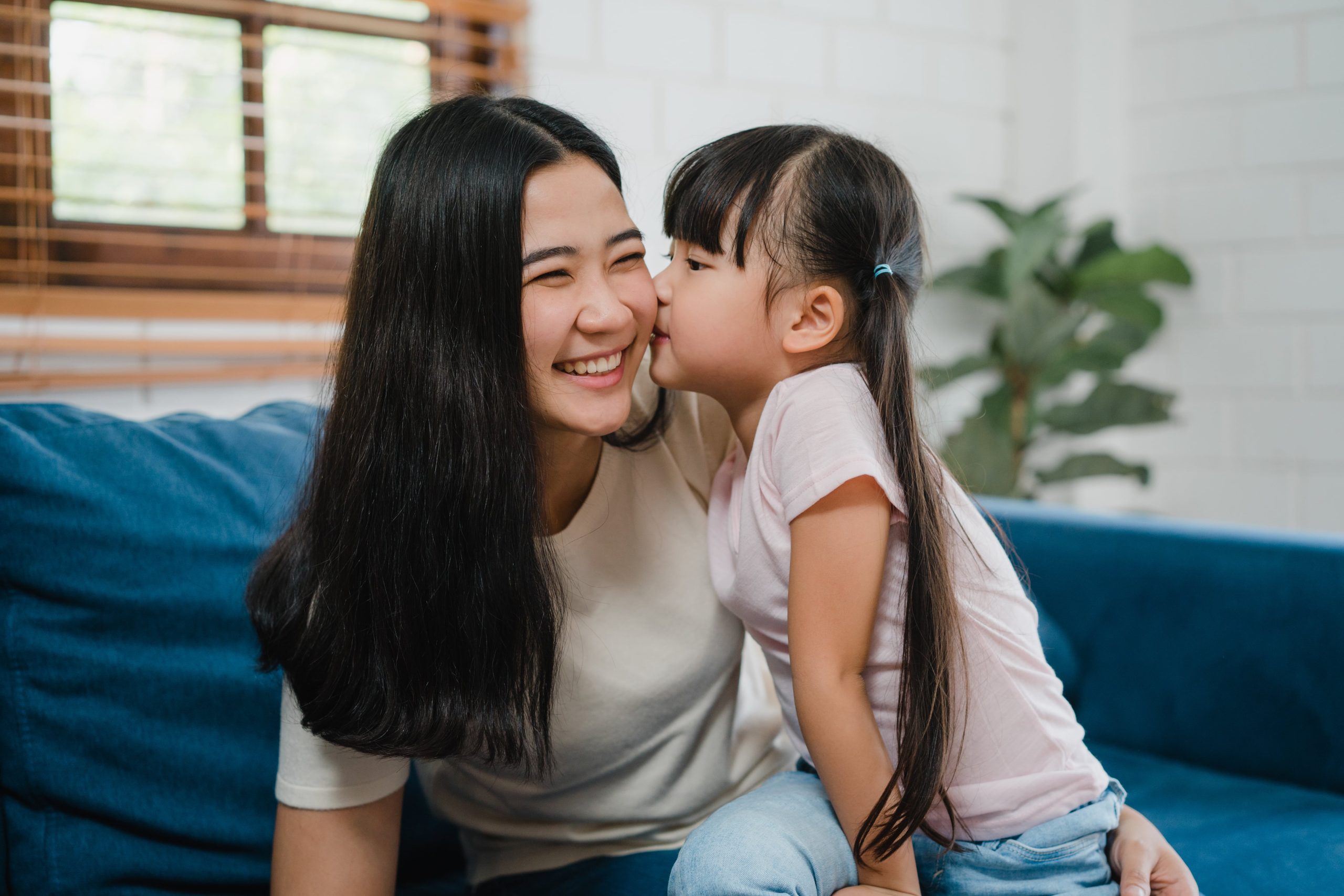 of postpartum hair loss and hair regrowth